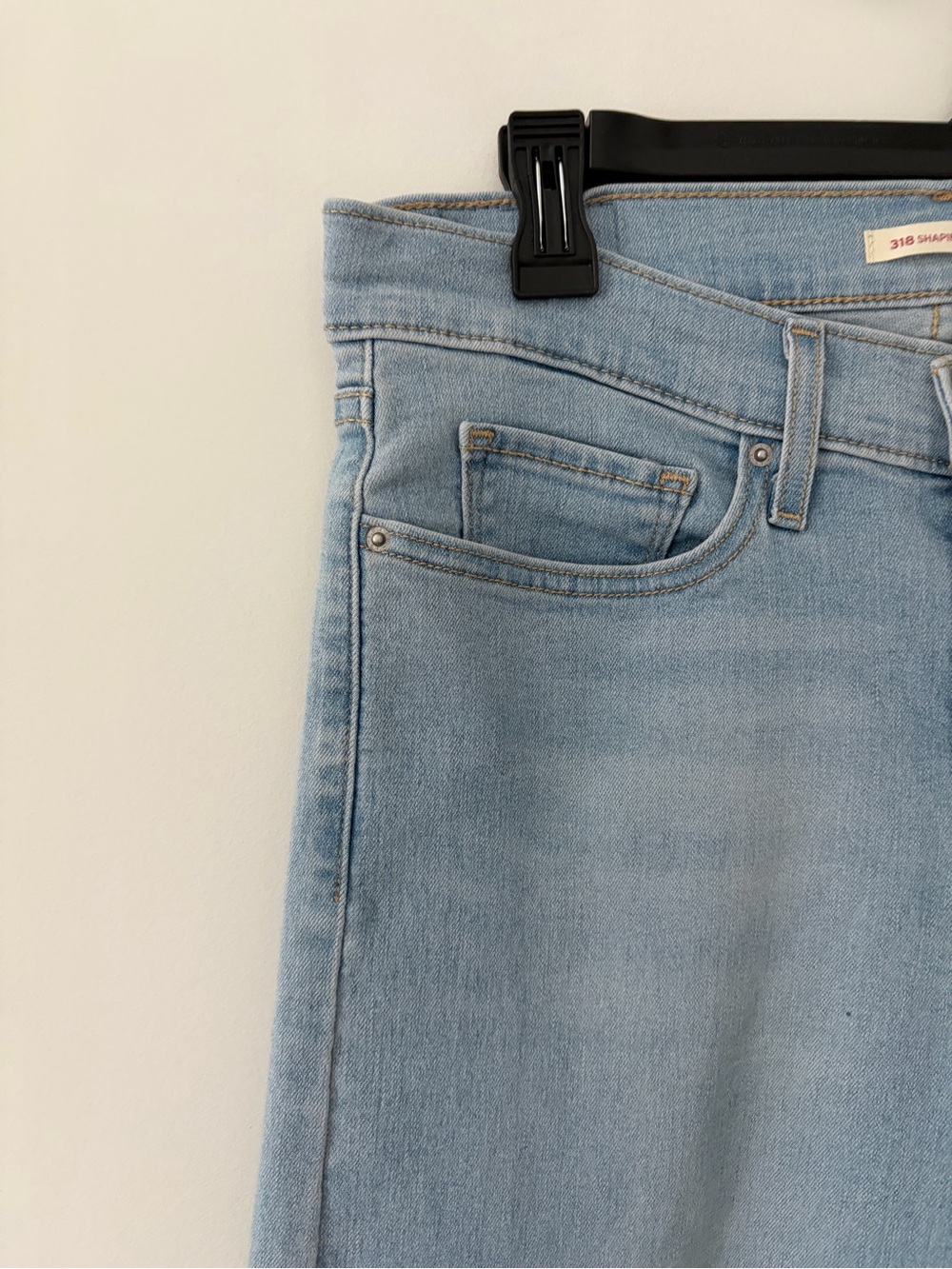Levi’s 318 Shaping Stellar Stretch Wide Leg Jeans Light Blue Tall Glass 29 - Picture 2 of 8
